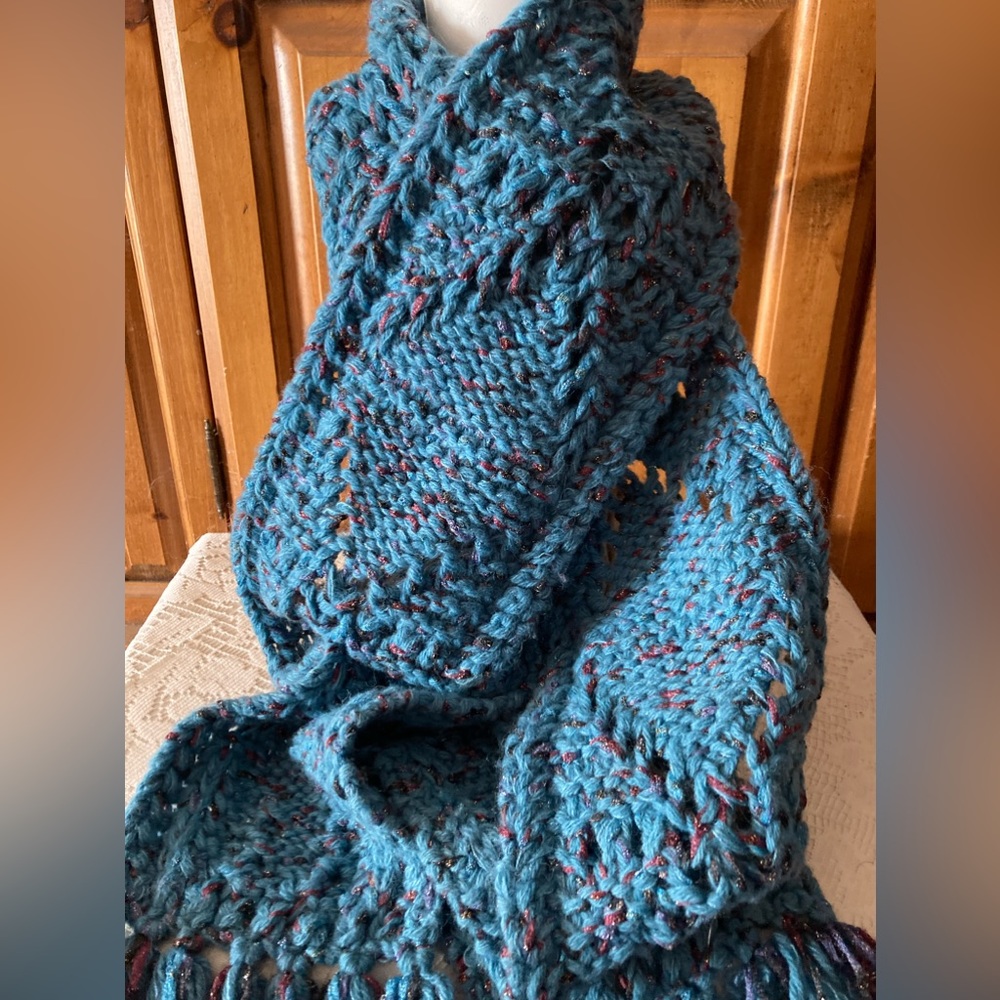 Blue Knitted Sparkly Scarf